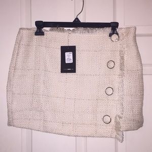 NWT MINI SKIRT